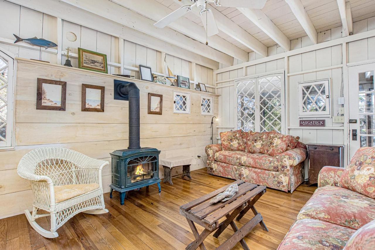 Anna'S Cottage Saugatuck Eksteriør billede